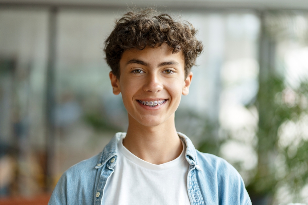 Teen Braces in Chantilly: Signs Your Teen Needs Orthodontic Treatment Teen Braces in Chantilly: Signs Your Teen Needs Orthodontic Treatment